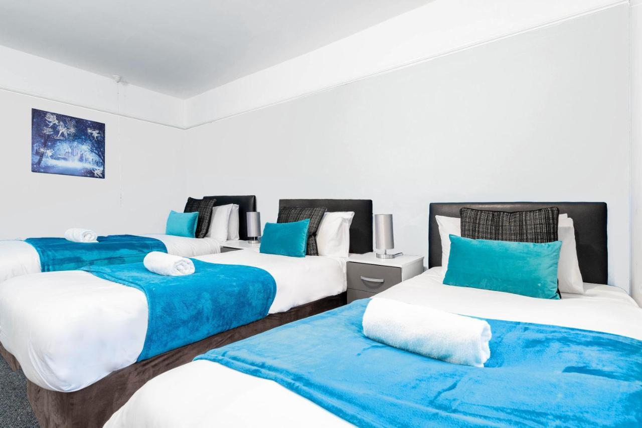 5 Bedroom House - 11 Guests - Garden - Wifi - Smart Tv - Top Rated - Large Driveway 4 Multiple Vehicles - Perfect For Contractors Birmingham Eksteriør billede